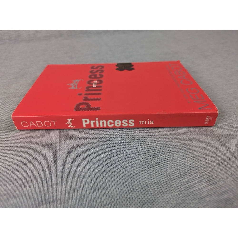 👯‍♀️Host Pick⚡️Meg Cabot: Princess Mia- Princess Diaries #9 (Paperback) - Picture 2 of 4